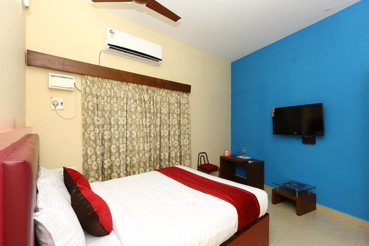 Oyo 8410 Rajeswari Tower Hotel Chennai Luaran gambar