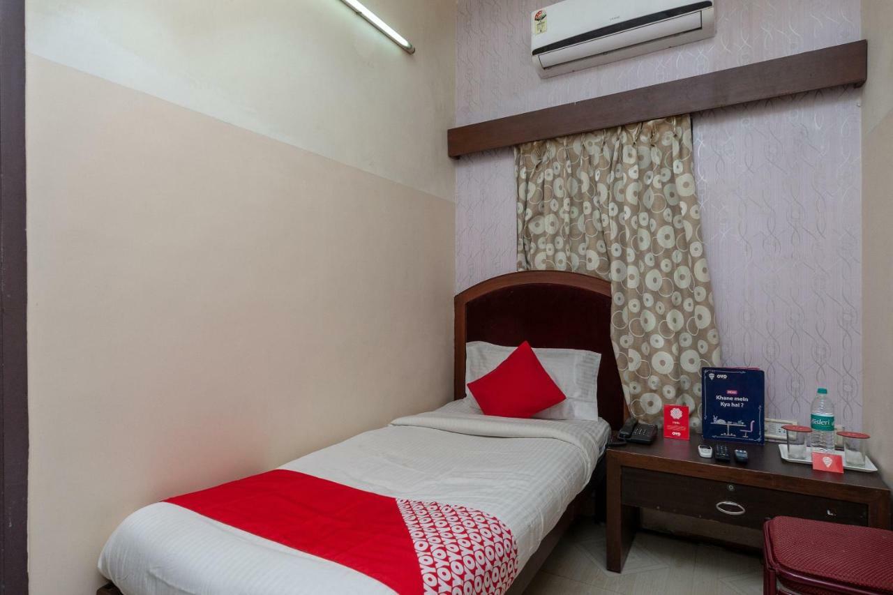 Oyo 8410 Rajeswari Tower Hotel Chennai Luaran gambar