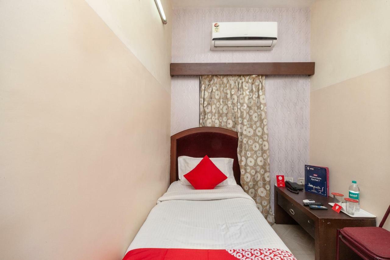 Oyo 8410 Rajeswari Tower Hotel Chennai Luaran gambar
