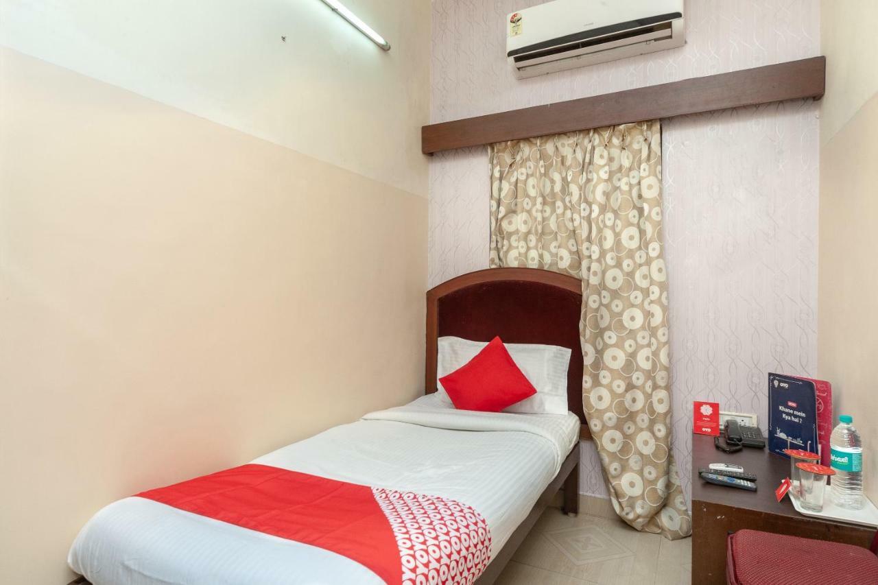 Oyo 8410 Rajeswari Tower Hotel Chennai Luaran gambar
